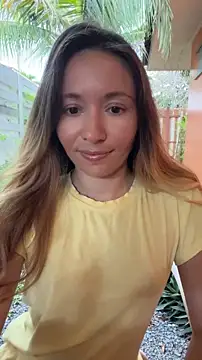 XXX chat uživo modela Mini_girl_do_it_better