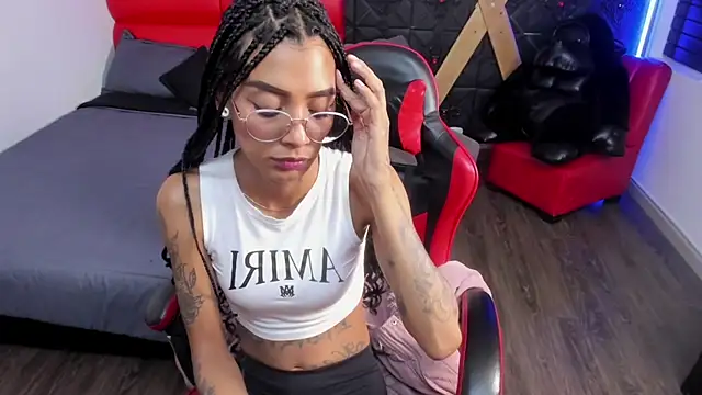 KarlaSlutSkinny__ Live XXX-Chat