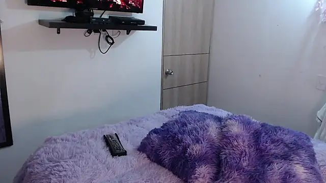Prins_jazmin – Naživo XXX chat