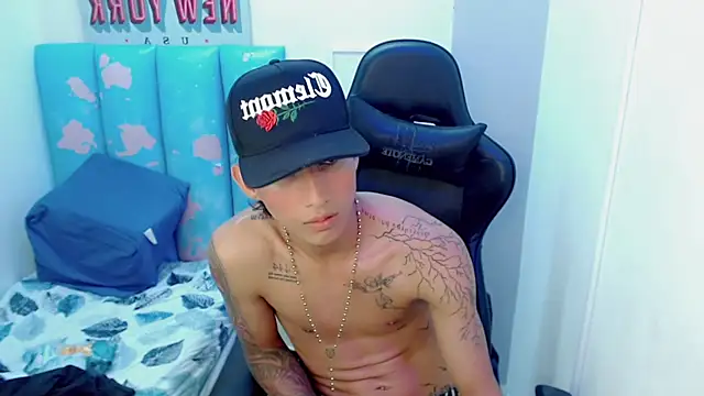 liam_play Live XXX Chat