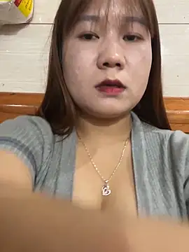 Liness101's Live XXX Chat