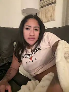 LatinaLoka3's Webcam Show