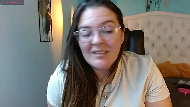 MsJossie live XXX chat