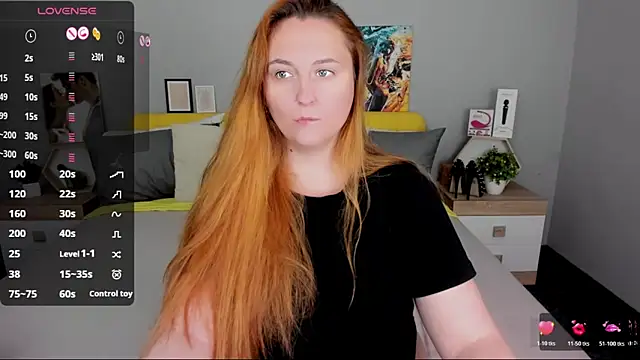 BabeLessi's Live XXX Chat