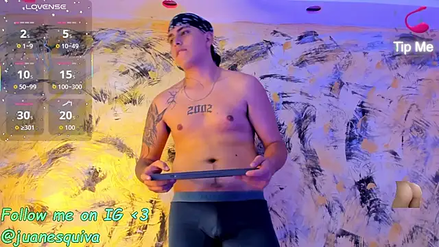 XXX chat uživo modela ThomasThundr