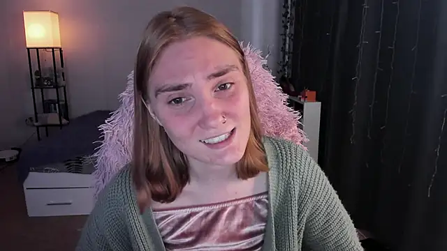 ReddHotPipper's Live XXX Chat
