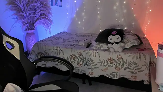 SarahCastro1_'s Live XXX Chat