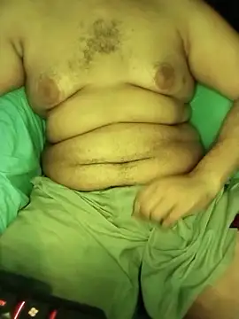 chubbygamer26 live XXX chat