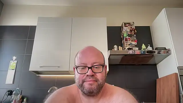 theitalianbear Webcam show