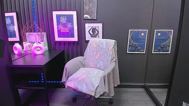 CarmenSoft élő XXX-chatje