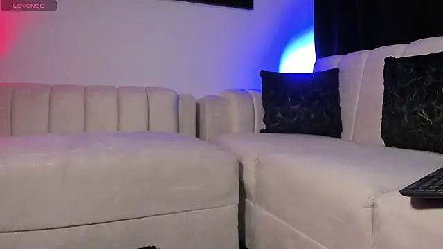 mhatias_ Show Webcam