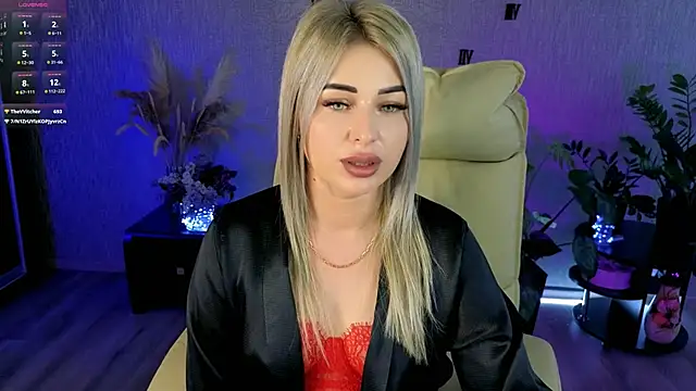 แชท XXX สดของ NikkiiStill