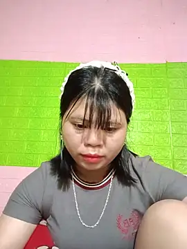 Show modela Xuka_lyss na web-kameri