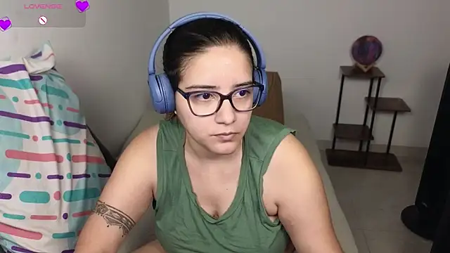 Chat +18 de blue__moon_ ao vivo