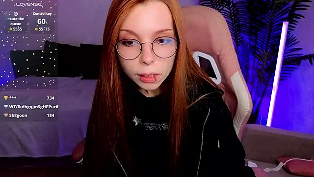 Star_Tarra's Live XXX Chat