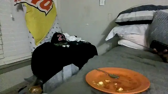 Triggerhappycj100 Chat XXX live