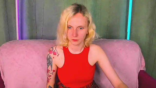 LikiLips Chat XXX live