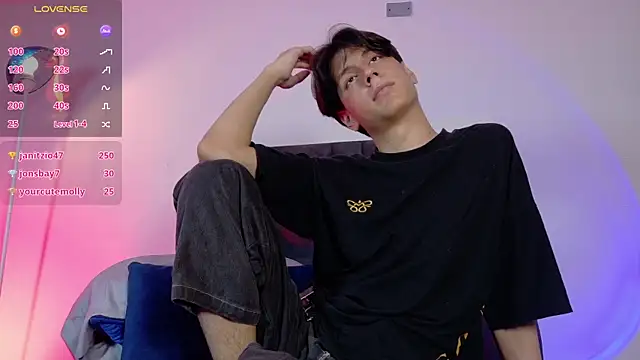 lui_x_dust's Live XXX Chat