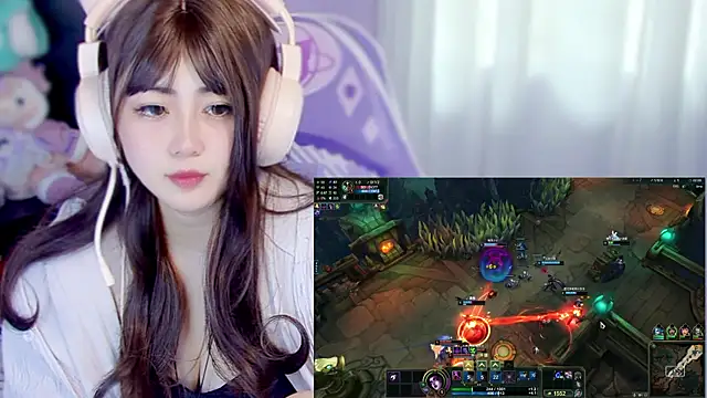 แชท XXX สดของ yuki3366
