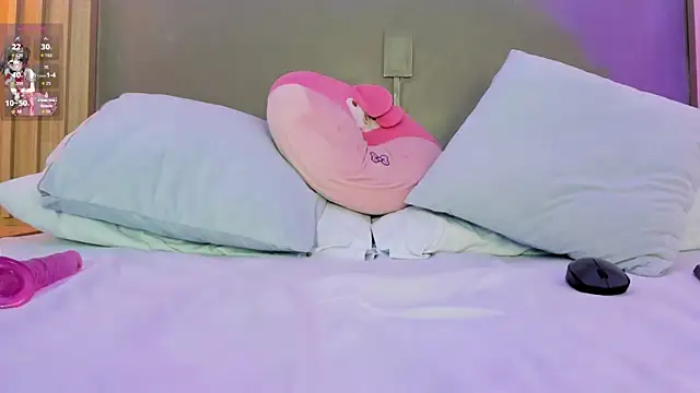 XXX chat uživo modela loly_berry