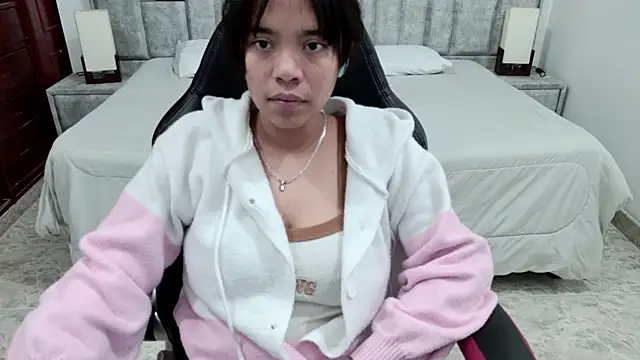 laureentt_ Live XXX Chat