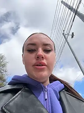 Živý XXX chat KiraSunshine