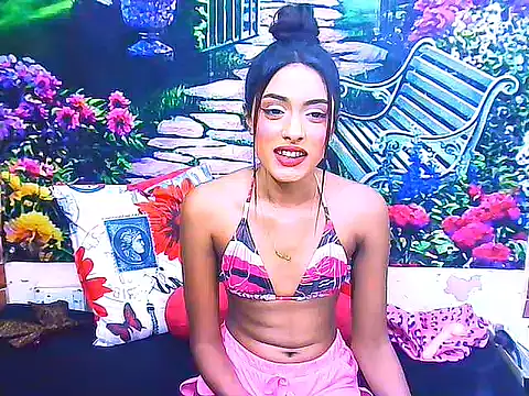 IndianPretty14u2Luv 现场XXX聊天