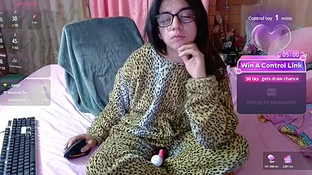 دردشة Maggie_Fox3 الجنسية المباشرة