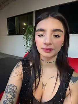 Abriil_cutee élő XXX-chatje