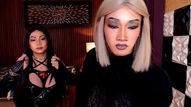 lhexiecollinsのライブXXXチャット