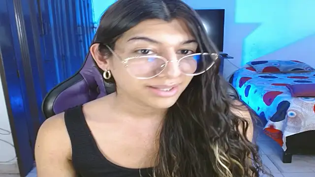 Alanni_parker Adlı Modelin Web Kamerası Şovu