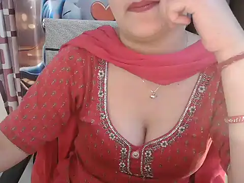 _chitranshi – Naživo XXX chat