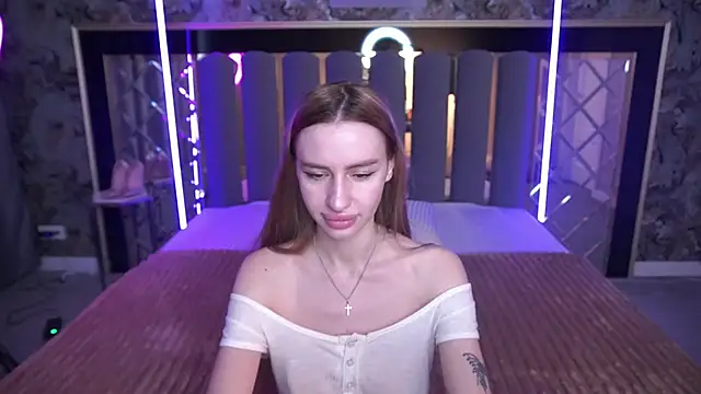 Snow_WhiteeeX's Live XXX Chat