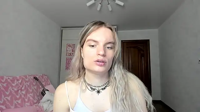 Webkamerová show milliKira006
