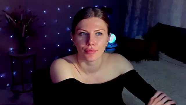 XXX chat uživo modela JinnaGreat