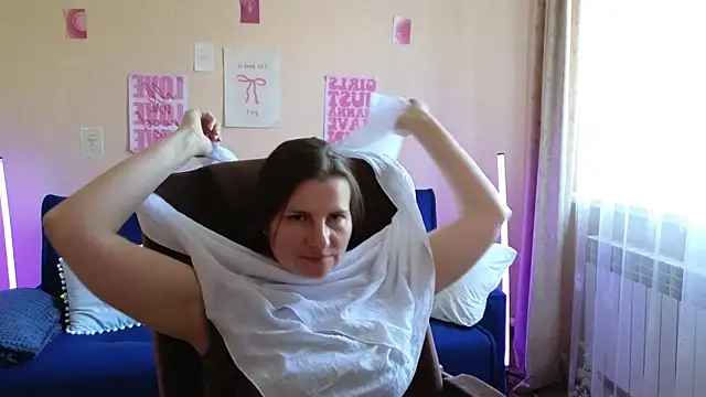 Webkamerová show Mirabelle_Velvet