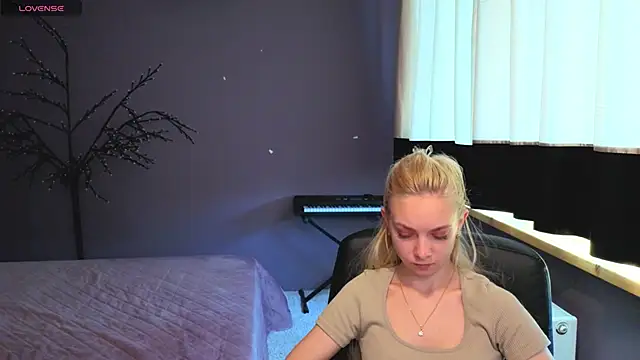 SonnySofia Live XXX-chat