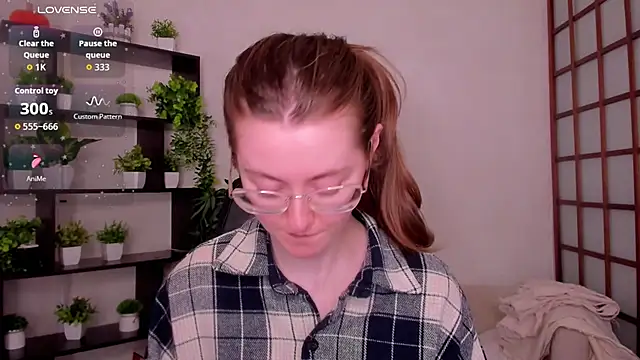 KateCuddle's Live XXX Chat