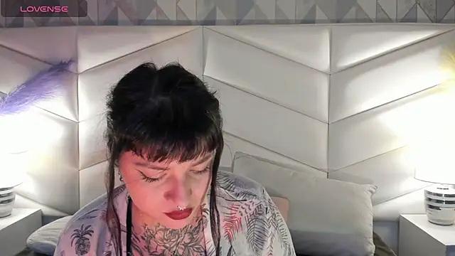 iam__mystic live XXX chat