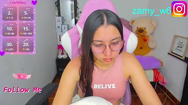 Chatroom XXX en direct de Karla__cute