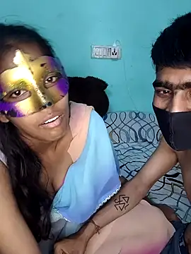 FairyCuddle Adlı Modelin Canlı XXX Sohbeti