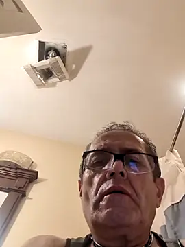 bobby69cock's Live XXX Chat
