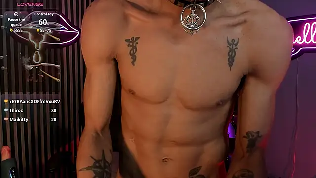 Maximoking26's Webcam Show