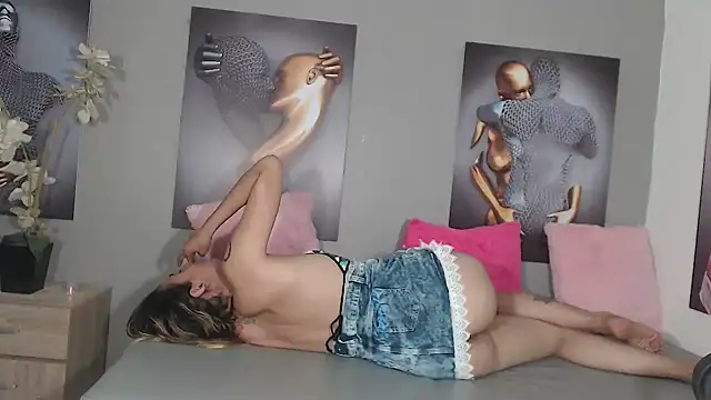 AntonellaBlanc's Live XXX Chat