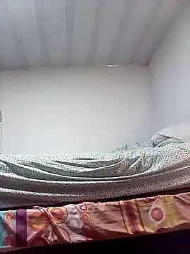 Skinyhot99 élő XXX-chatje