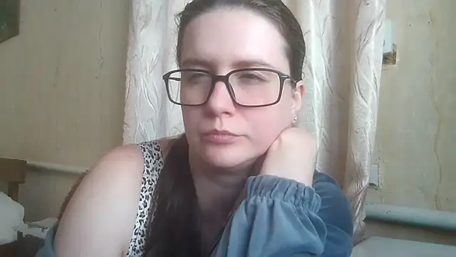 Galavyn Live XXX-Chat