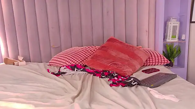 Meganlove__'s Live XXX Chat