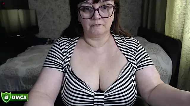 BrandiOhNight's Live XXX Chat