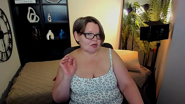 Shannonshine's Live XXX Chat