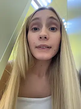 Pink_Kiss' Live XXX Chat